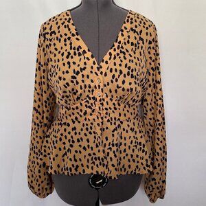 38.  Fashion Nova Cheetah Animal Print Long Sleeve Waist Fit Blouse Sz 1X